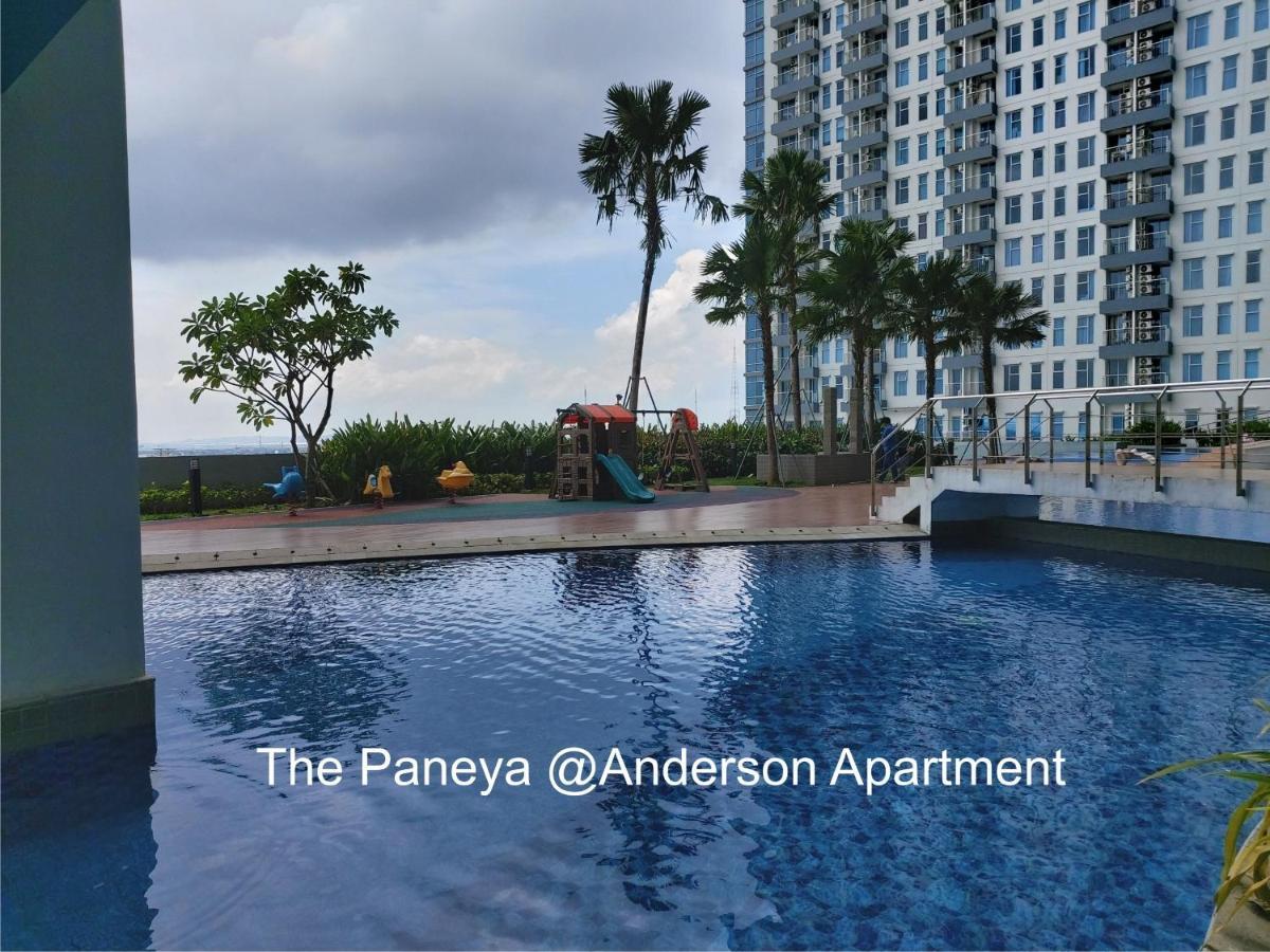 Apartemen 29 m² dengan 1 kamar tidur dan 1 kamar mandi pribadi di Dukuh Pakis Surabaya Bagian luar foto
